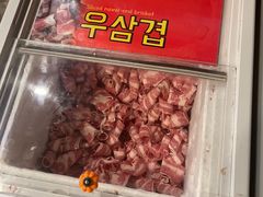 -江南猪肉商会无限续吃(弘大店)