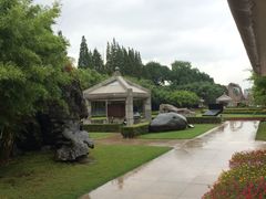 -上海市龙华烈士陵园