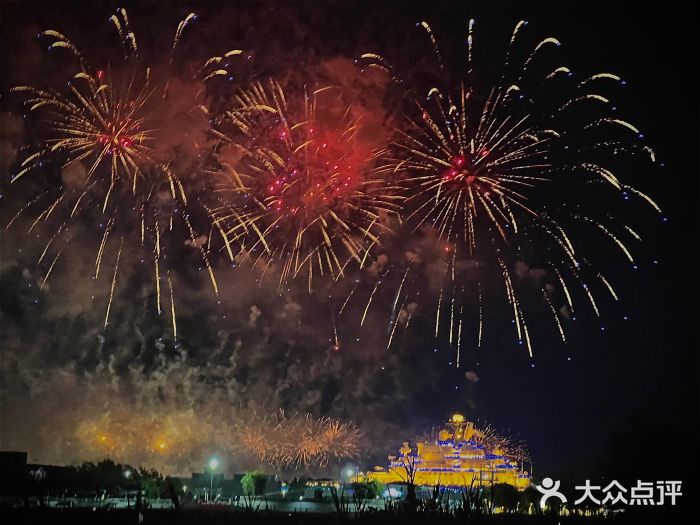 泰达航母主题公园图片