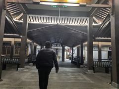 -慈城服务区-停车场