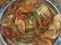 -赖胖子肉蟹煲(临川万象新城店)