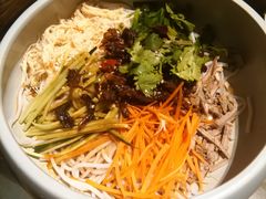 鸡丝凉米线-云海肴·汽锅鸡·云南菜(领展购物广场·中关村店)