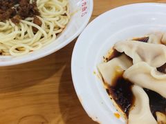 -华兴街自力面店