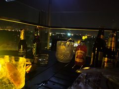 -顽啤熊·酒客酒馆(苏城夜景必选店)