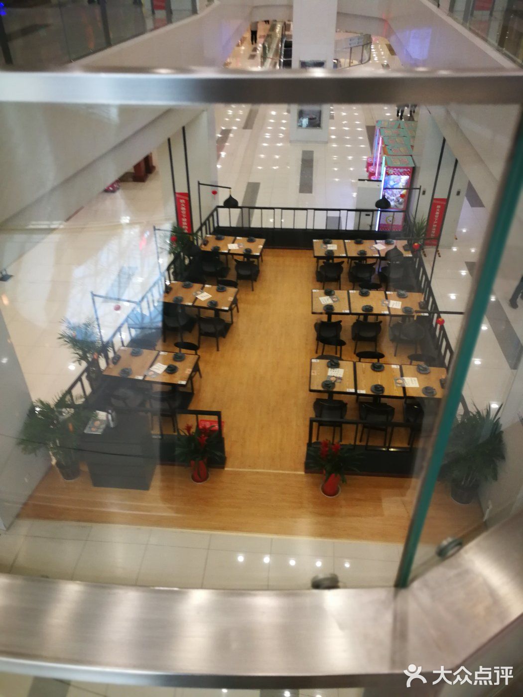 为了维持星巴克星礼卡等级