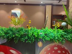 -菌之家·专业纯野生菌火锅·特色炒菌