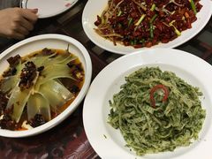 小茴香拌煎饼-李记搅团•非遗陕菜(三桥店)