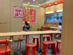 -塔斯汀中国汉堡(白云京溪地铁站店)