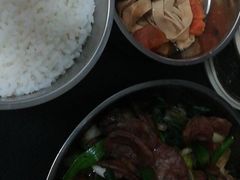 -鸣牌鸡煲(大岭山店)