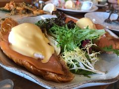 -ROAST coffee & eatery