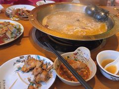 -民食香·腊排骨野生菌美食(木府店)