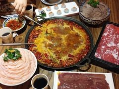 -旧街市鲜货老火锅(大光路店)
