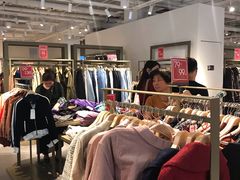 -URBAN REVIVO(北京斯普瑞斯奥特莱斯店)