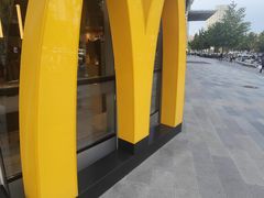 -麦当劳(北苑秋实路店)