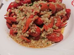 -肥肥虾庄·金牌油焖大虾(汉街SKP店)