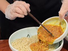 -裕兴记•蟹黄面馆(人民广场店)