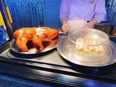 北京烤鸭-怡豪大饭店·银顶旋转餐厅