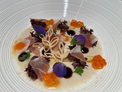 春意白芦笋奶油配鱼子酱，西班牙火腿-LESCEDARS Brasserie Bistro香柏树