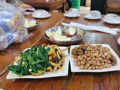 -农夫大盘鸡(经八路总店)