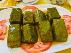 菜汁豆腐-巫记鸡饭店