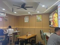 -叶伟胡辣壳面(两路口店)