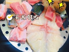 -老刘生态大鱼坊铁锅炖鱼(赛马场店)