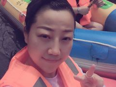 -安吉龙王山峡谷漂流