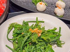 -鲜入唯煮·港式海鲜牛肉火锅(金宝街店)