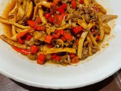 鱿鱼炒肉丝-天下客饭店(中山路店)