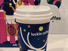 -瑞幸咖啡(长宁来福士B1层店)