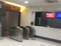 -包玉刚游泳场(黄龙恒励大厦店)