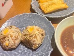 纸皮烧卖-鑫震源·苏式大虾生煎(山塘街店)