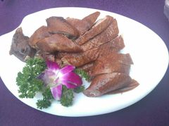 金牌吊烧鸡-万柳阁小馆·花园餐厅(龙潭湖店)
