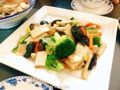 -归元·云集斋素菜馆