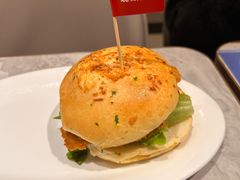 -必胜客(余姚五彩城店PH店)