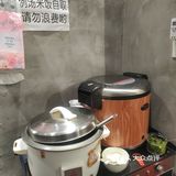 居民楼下的老味道—银港食堂
