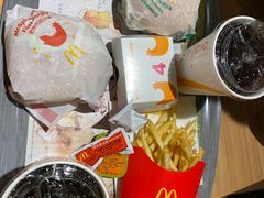 青花椒风味麦辣鸡腿汉堡-麦当劳(津南吾悦广场店)