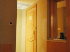 -维也纳智好酒店(深圳罗湖口岸国贸火车站店)