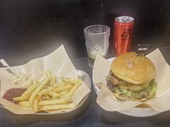 -shark burger·鲨鱼汉堡(交子大道店)