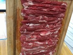 鲜切粘板羊腿肉-禾记花园涮肉餐厅