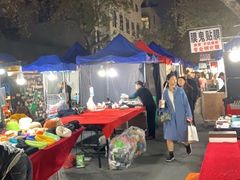 -吴山路夜市
