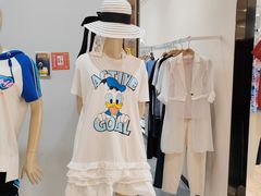 -资和信百货商场
