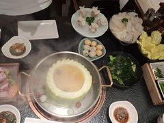 -得意咚瓜·顺德鱼生·冬瓜火锅(深圳首店)