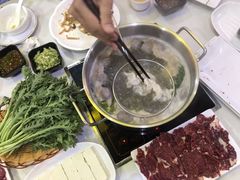 正宗潮汕牛肉火锅-潮泰牛肉火锅 · 创于1992年(车公庙店)