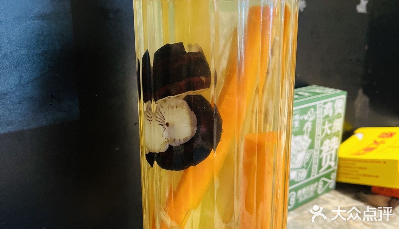 深圳美食｜福田里美食的经典美食之禄婶鸡煲