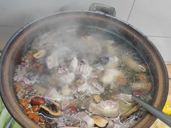 -威邵鸡煲(西华路总店)