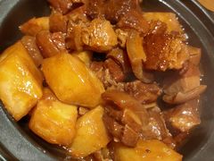 红烧肉-隔壁老王·家常云南菜(花巷店)