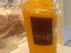 油柑雪冰-麦当劳(金山红星美凯龙DT店)