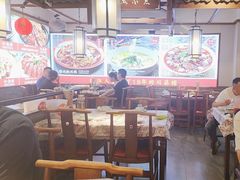 -川流不息·地道川菜·小龙虾(新松江路店)