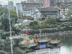 -包整·丝娃娃(一览甲秀楼风景店)